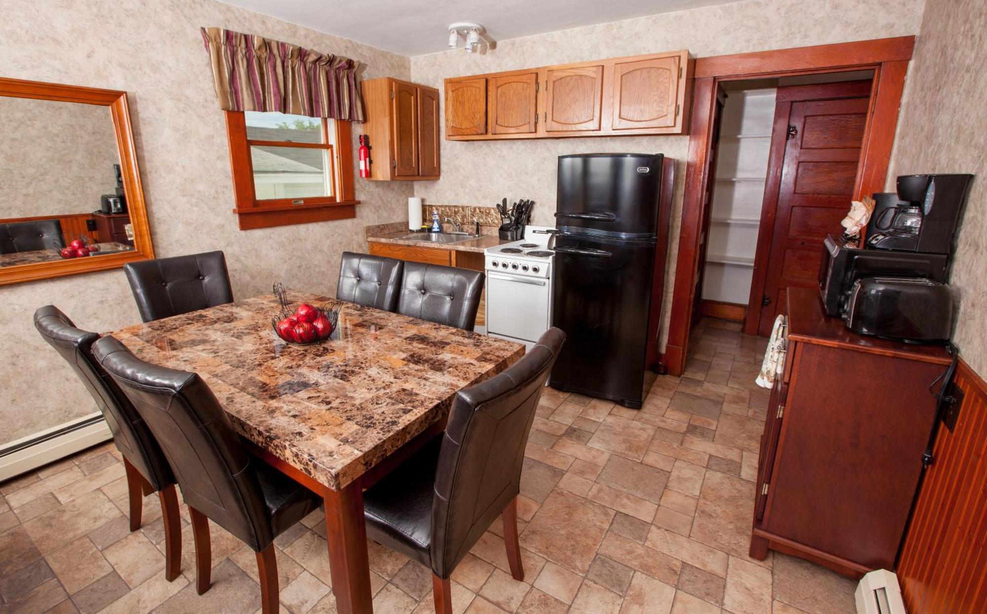 בנינגטון Knotty Pine Motel חדר תמונה